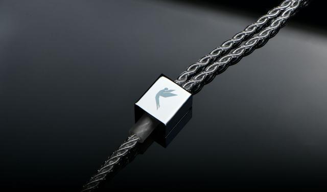 显卡|中国有线耳机厂商走起“低价奢侈品”路线，399元PK万元定制！