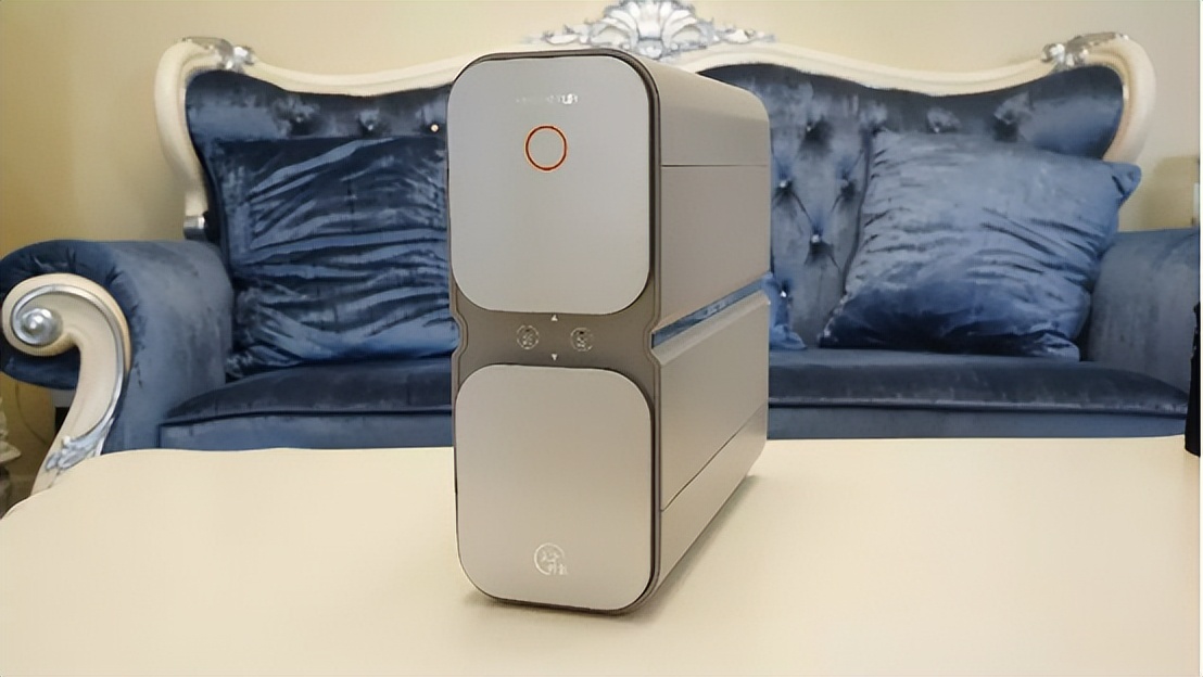 净水器|九阳打破净水器大难题？两个水龙头双出水，让喝的用的都是净化水