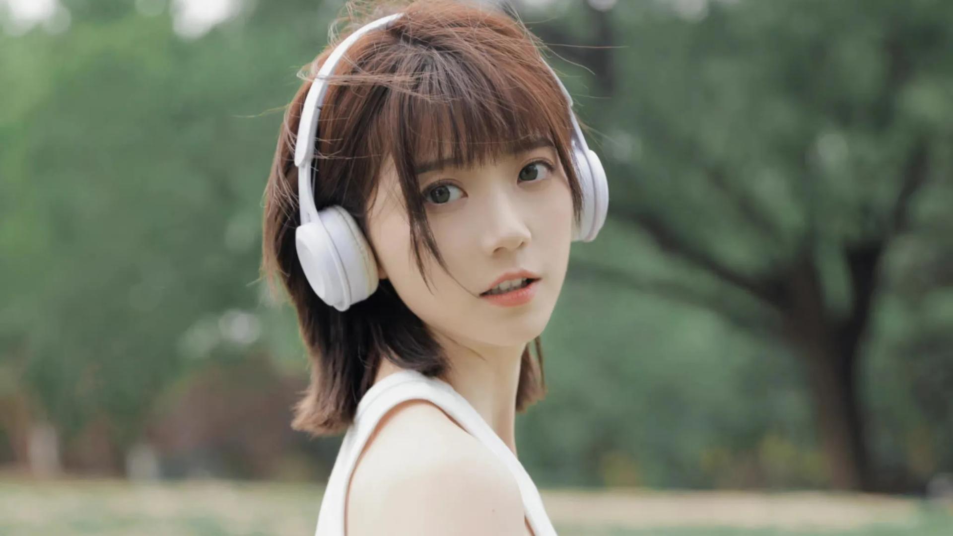 一起探恋爱|百万粉女网红上恋综惹上争议，强势回怼网友：说话不够难听我是不回复的