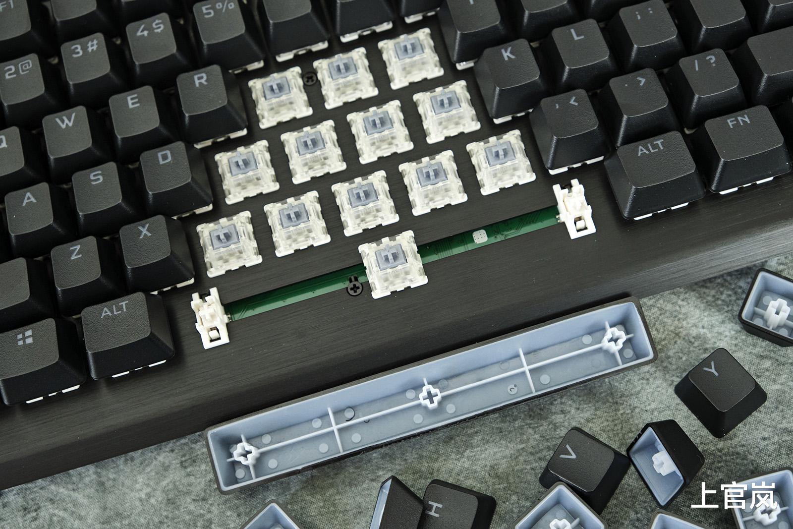 美商海盗船|硬核电竞唯快不破，美商海盗船K70 RGB TKL OPX光轴机械键盘