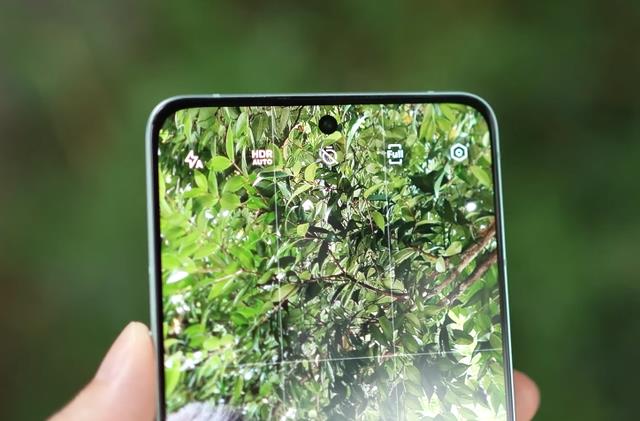 小米科技|买手机不能太抠门,目前口碑最好的3款手机,用5年也丝毫不卡!