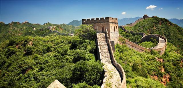 石昊|《完美世界》三次元联动,荒天帝X万里长城,网友:什么叫格局?