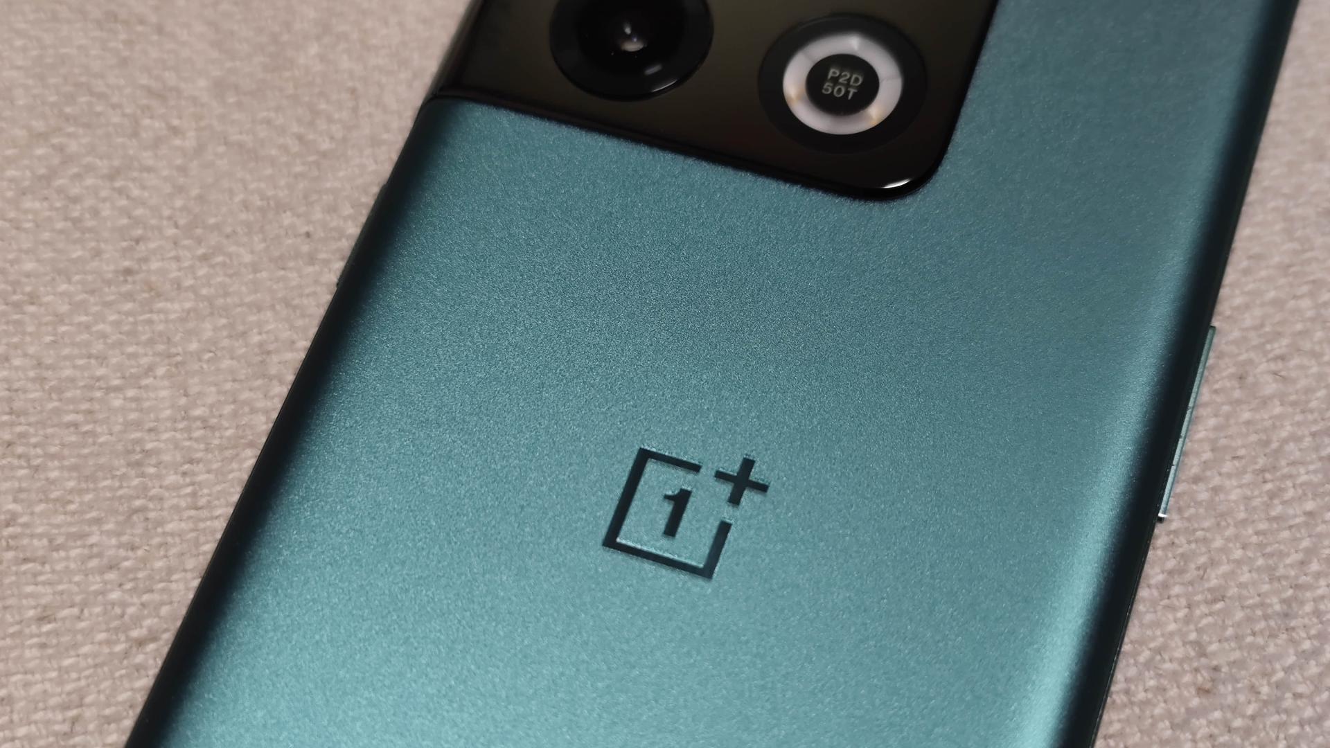 一加科技|一加入局、红米发力，游戏手机也有“路线之争”