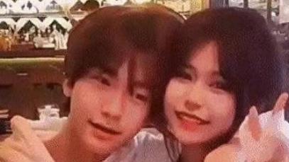 张亮|张天天女友闺蜜发文：她学习很好，穿吊带是克服自卑，去的是清吧