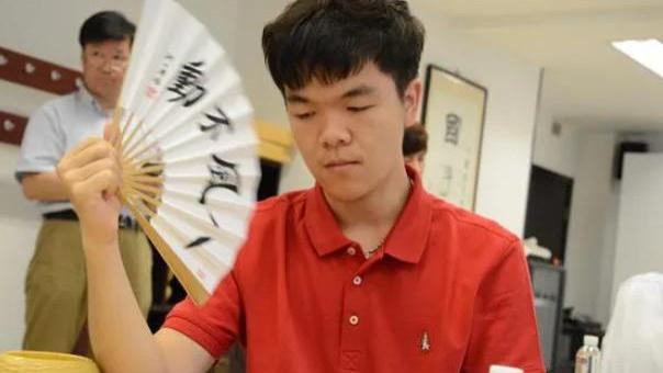 |柯九段再次一轮游，序盘完败，首战便出局！
