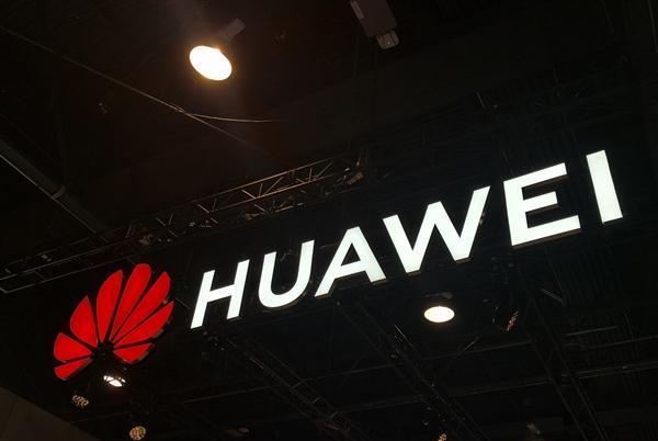 华为mate|预装鸿蒙3.0,华为mate50系列正面屏幕设计曝光,两种不同形式