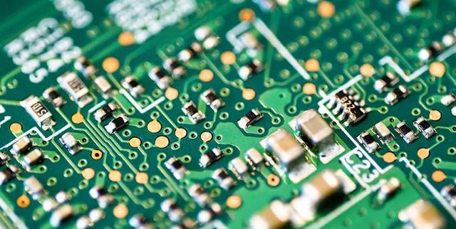 芯片|430亿颗！国产芯片“反击”开始，外媒：取消美芯订单成定局