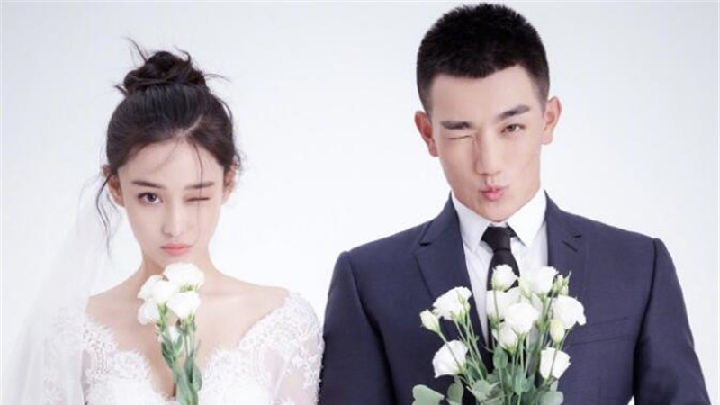 张馨予|不爱富商爱英雄，张馨予也算一股清流，36岁依然被何捷宠成公主