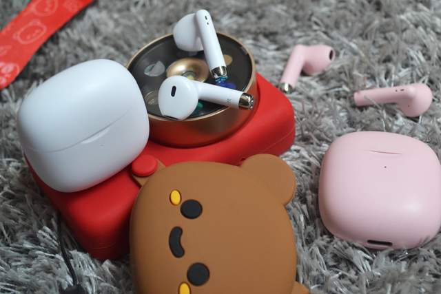 蓝牙耳机|轻玩的新选 尊客X22半入耳蓝牙耳机