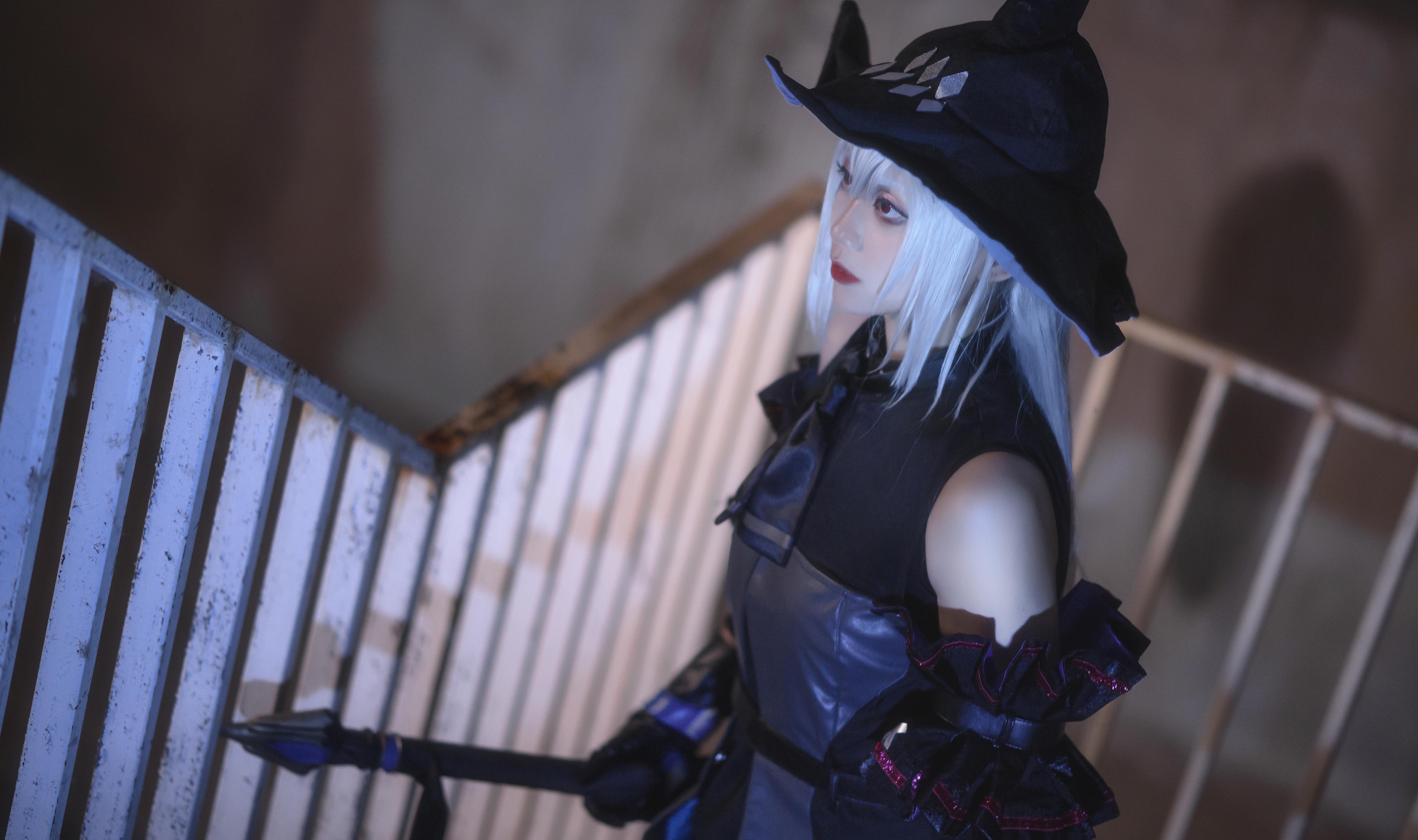 明日方舟|《明日方舟》斯卡蒂cosplay