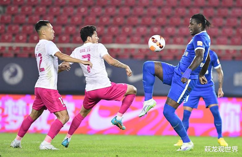 马尔康太驴了!申花1人无愧队徽1人断崖式下滑!泰山能否摁住三镇?