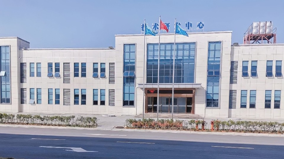 宁德|宁德时代、华为，新巨头们正在汽车领域遭遇第一次战败