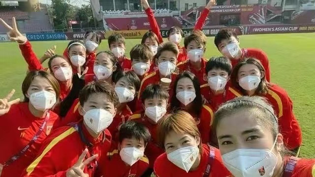 赵丽娜|女足冠军国脚被父亲催婚，受邀参加非诚勿扰，身高188神似王祖贤