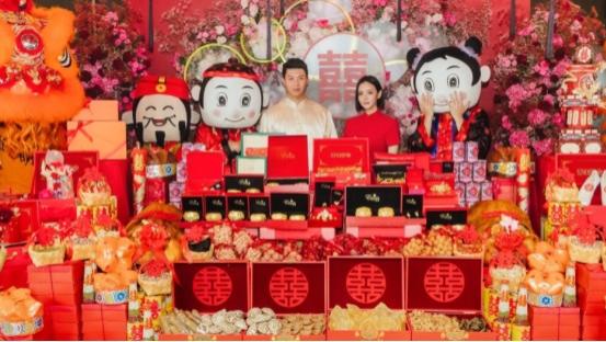 何猷君|何猷君前女友再婚，男方千万聘礼晃瞎眼，金银珠宝堆似墙高超豪华