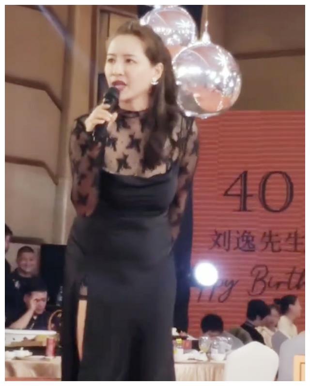 两位港星浙江为富豪庆生！曝麦家琪能喝三斤白酒，郭政鸿开麦献唱