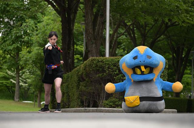 acgn漫评|假面骑士Revice:贞德合体形态攻防兼备,拉布并非受伤而是蜕皮