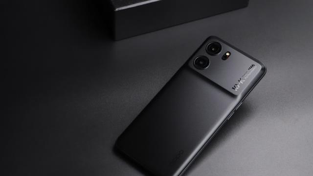 OPPO|OPPO拿出真材实料,骁龙888+5000mAh+80W,一点不贵