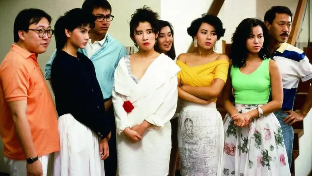 陈雅伦|港星陈雅伦张曼玉等5人罕见合影，这几位女神，大家都认识吗？