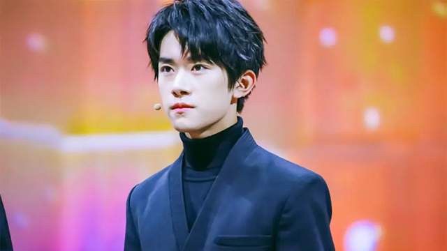 易烊千玺|易烊千玺风口浪尖再被推波助澜？同时提名百花奖男主男配，咋回事