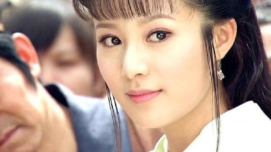 西施|一女子被称为“卖鱼西施”，网友惋惜嫁人了，她的回答让人佩服