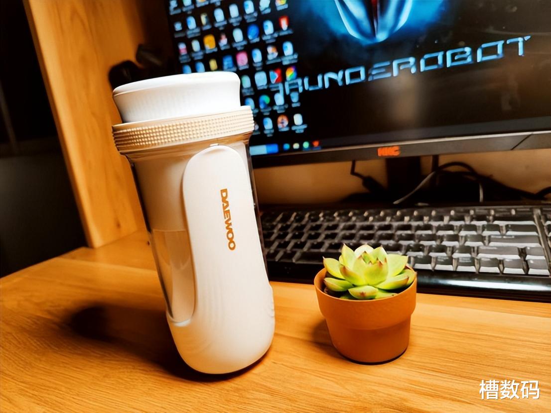 慕尼黑|大宇榨汁机体验:随心榨汁机,一杯在手,果汁我有