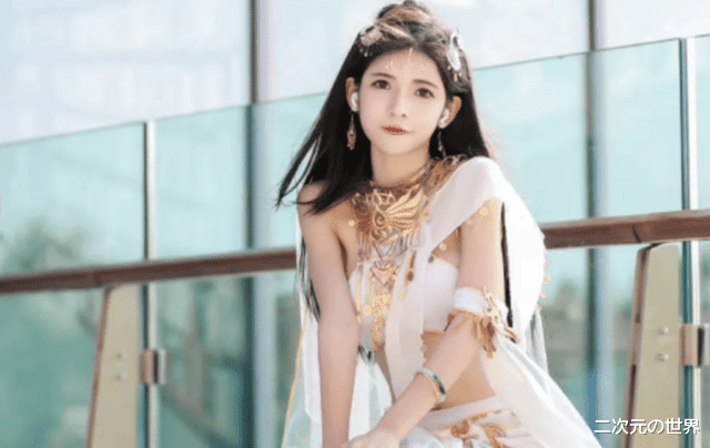 萝莉|因爱打擦边被漫展拉入黑名单,1千块都不让挣,狗头萝莉彻底翻车