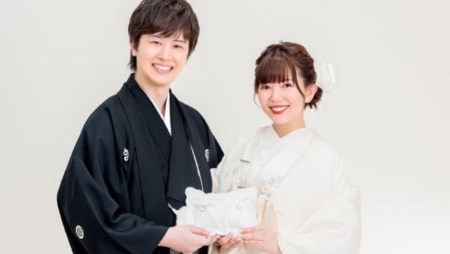 姚晨|山口百惠升级做奶奶，长子官宣产女喜讯，全家都是高颜值