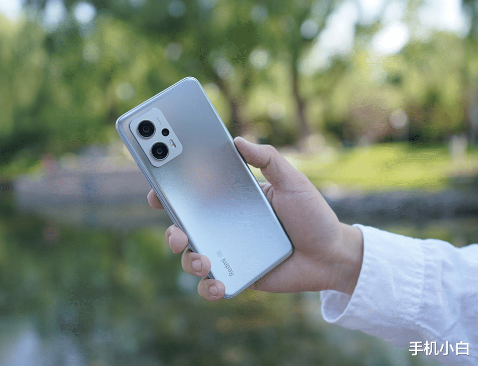 高通骁龙|内存买大不买小，这3款512GB大内存手机，2000元出头，闭眼随便买