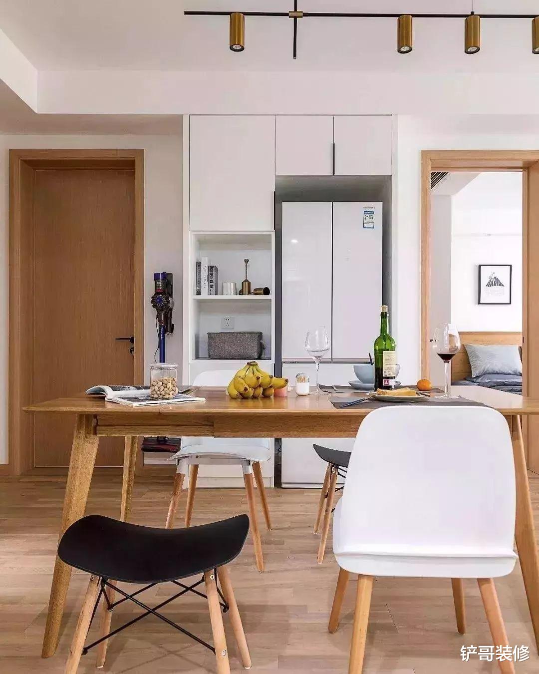 空调|用了近10年的冰箱，才知道后面还有一个储水盒，一打开都臭了！