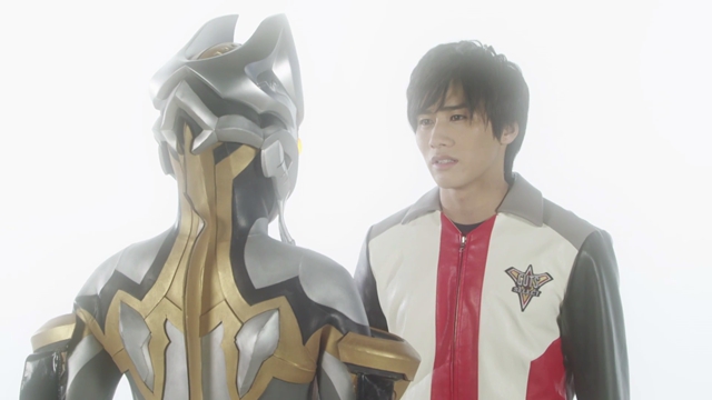 acgn漫评|德凯奥特曼07：剑悟流泪！和卡姐再次相逢，能携手变成光吗？