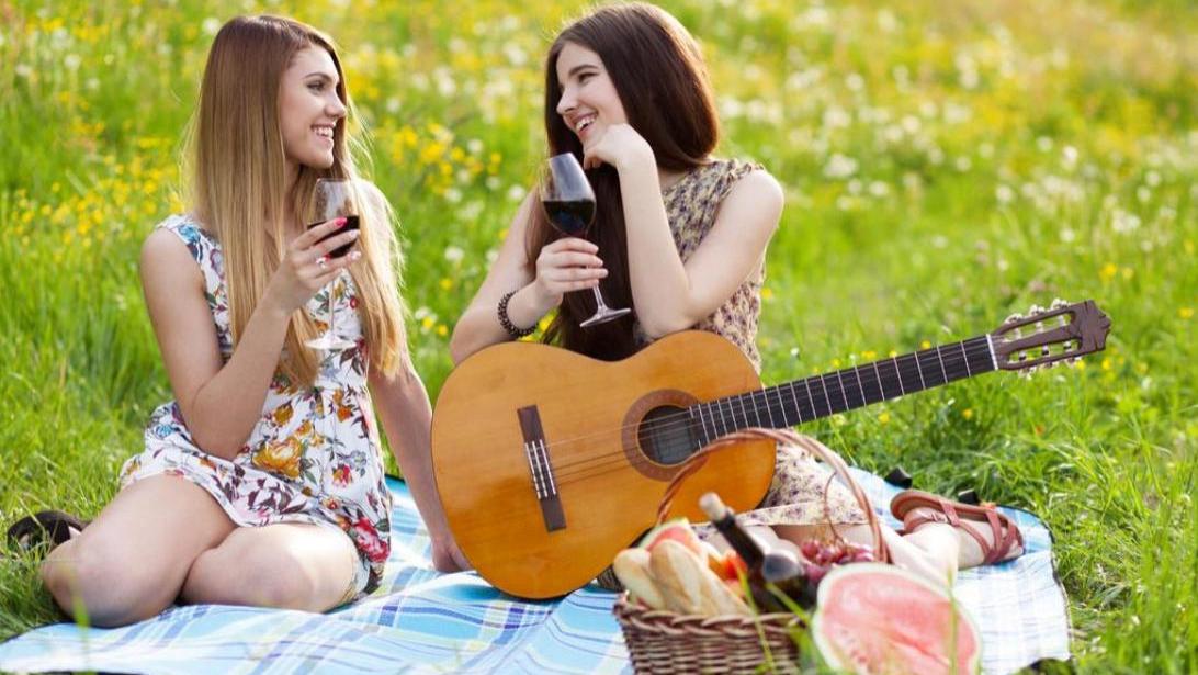 葡萄酒|阿尔萨斯与洛林(ALSACE AND LORRAINE）产区，法国阿尔萨斯葡萄酒