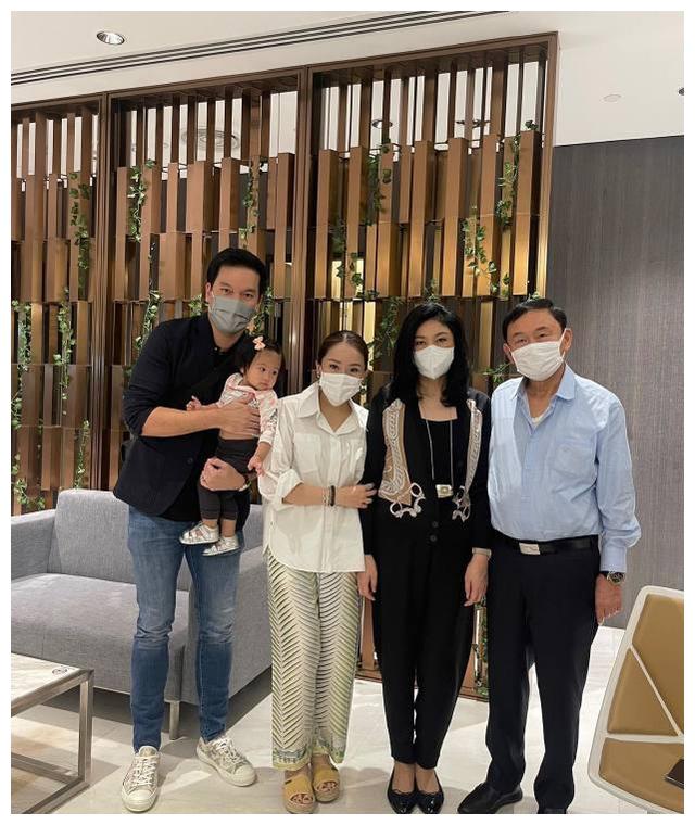 霍思燕 最美“流亡”女总理，54岁英拉中年发福，体态臃肿，被嘲像去跳广场舞！
