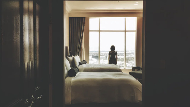 营收|一娃一屋，管家伴读，高档酒店「网课房」谁去住？