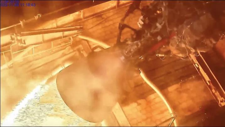 中国首次测试可重复使用的火箭发动机