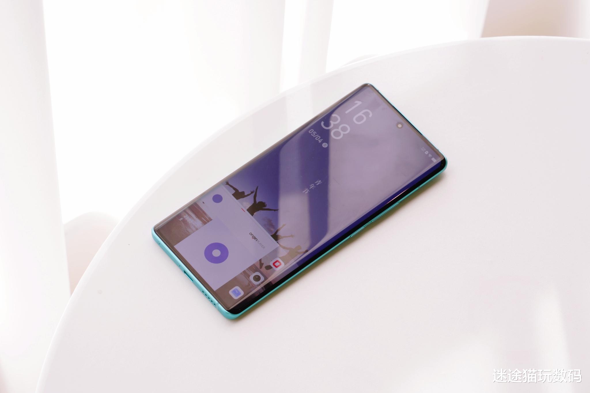 魅族|标准版也有Pro实力,天玑9000+蔡司影像加持,vivo X80上手实测