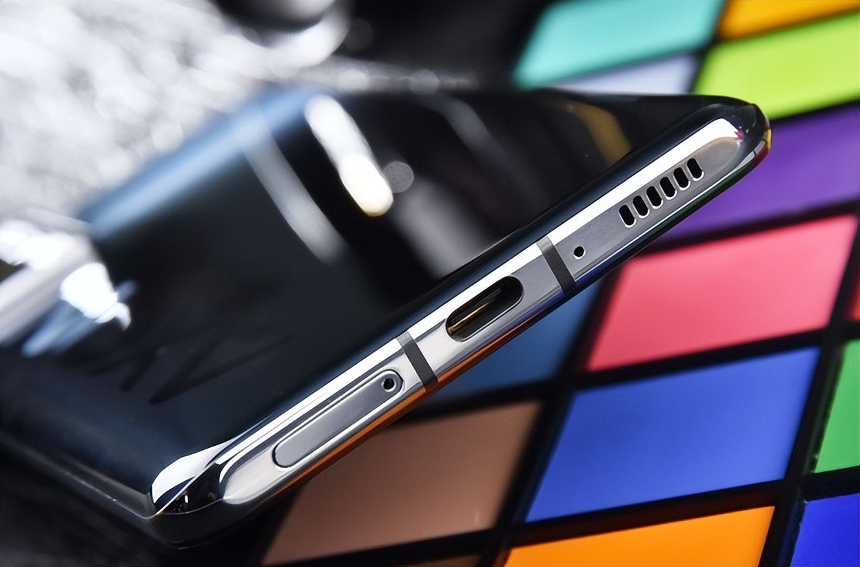 中兴|跌至2598元,20G+256GB+骁龙870,大内存屏下镜头手机售价亲民