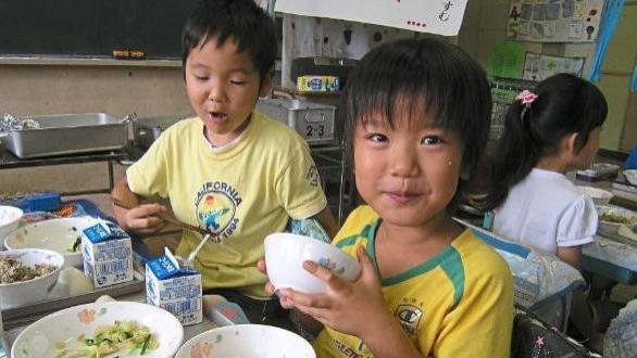 |妈妈坚持7年给女儿做早餐，收获满满：好好吃早餐的孩子不一样！