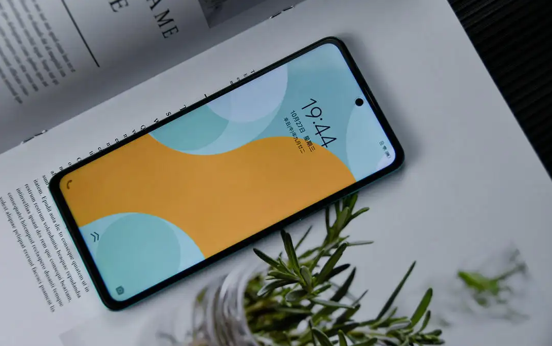 vivo|vivo发力了，5500 mAh大电池加持，处理器芯片+快充都得到升级