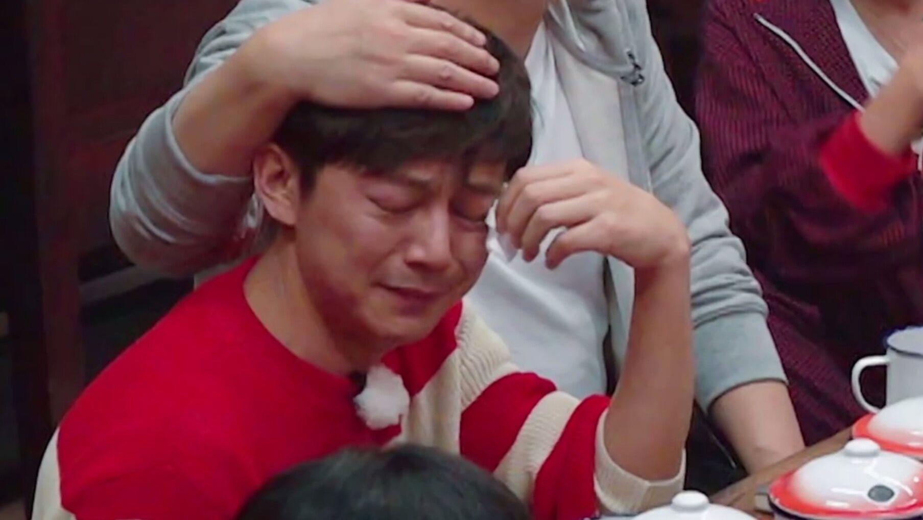 何炅|何炅，终于尝到了人走茶凉的滋味