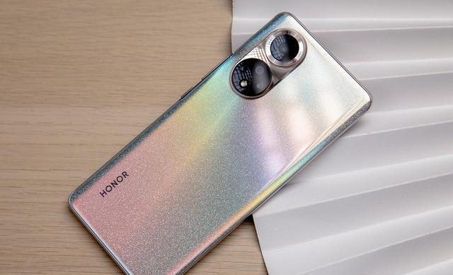 |秒杀模式开启，仅售2699，12GB+高频PWM调光屏+1亿主摄