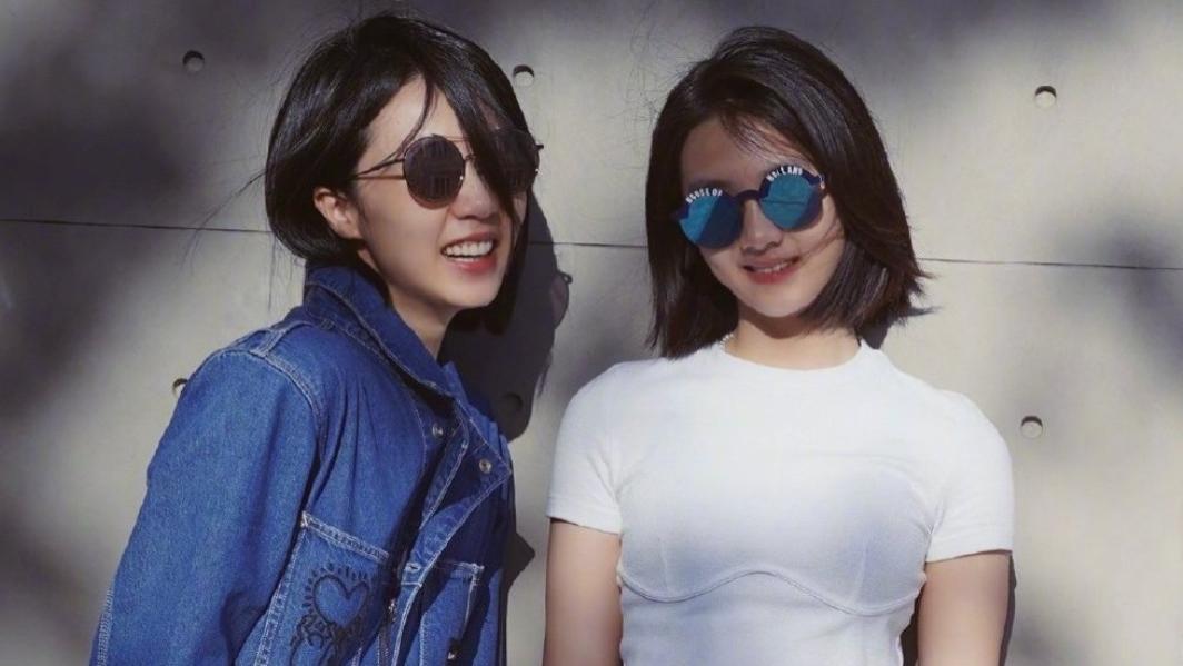 黄忆慈|16岁黄多多晒近照，打扮青春气质恬静，网友：乍一看以为是杨紫