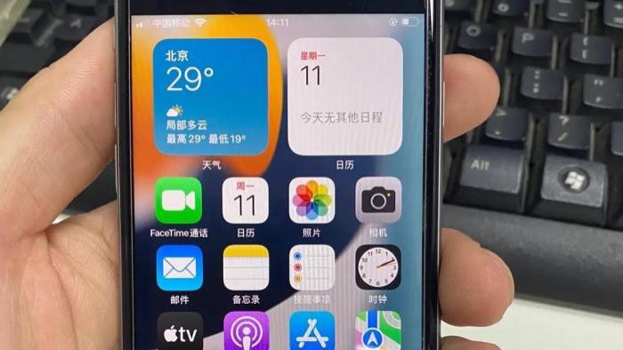 iphone8|iPhone的这几个尺寸，你认为哪个握持感最好？