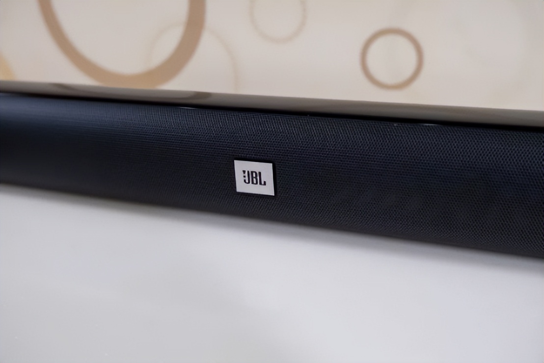 音箱|让声音成为听觉盛宴，JBL CINEMA STV J100家庭影院条形音箱体验