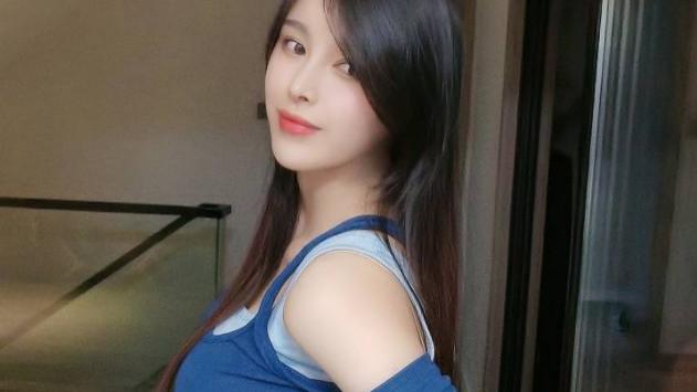 女主播|古筝女主播李夏梦崛起，连续数周上百万榜，榜一被质疑是“晨一”