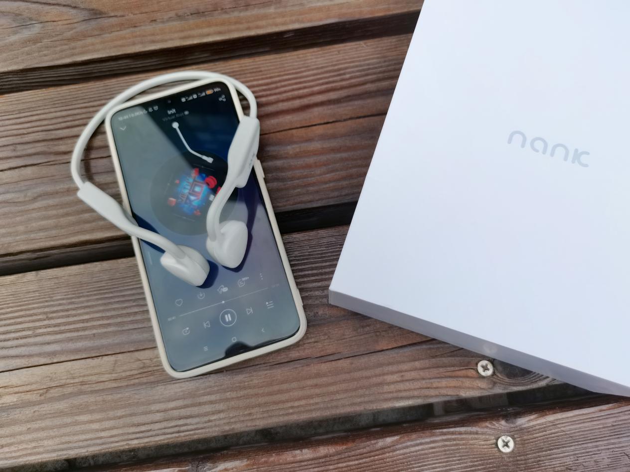 耳机|运动装备哪家强?金牌健身教练刘畊宏推荐南卡运动耳机!