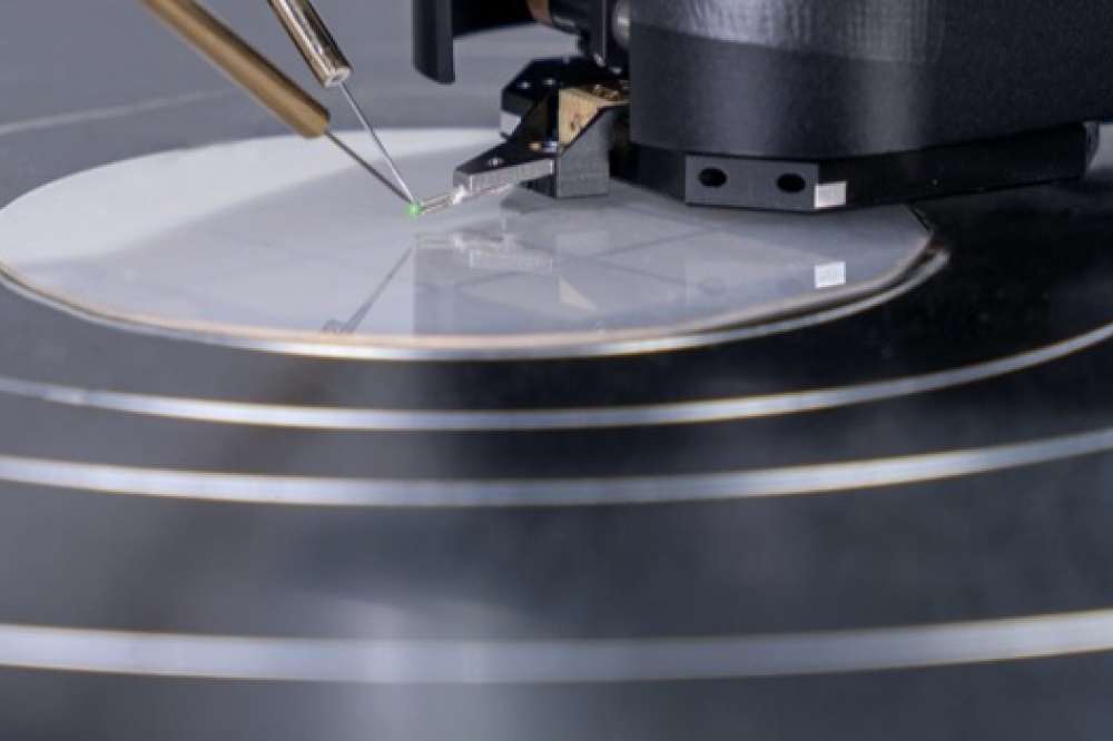 电动牙刷|InZiv 为 MicroLED 显示检测技术筹集 1000 万美元