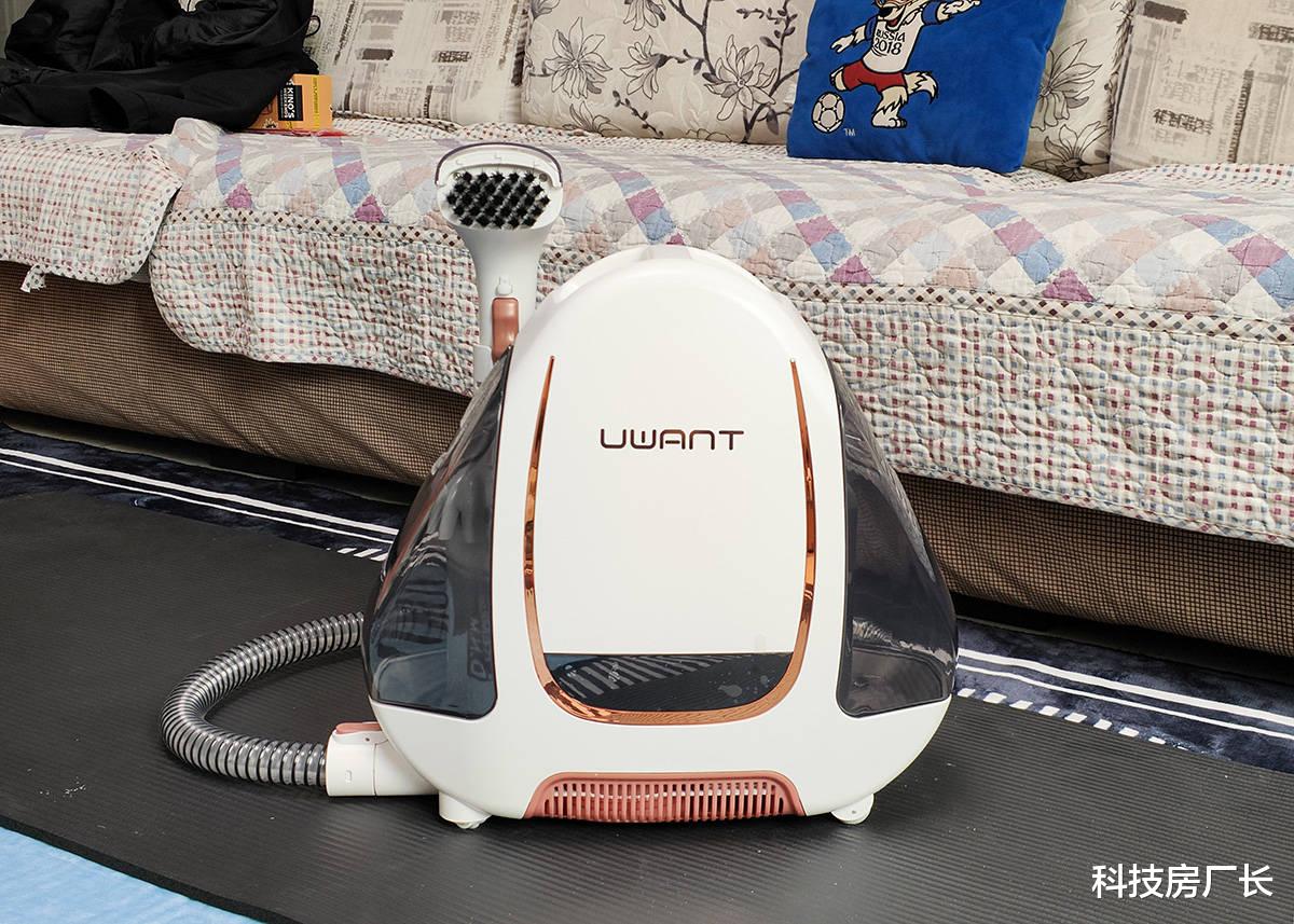 iPhone|洗衣机还能当点读机用，哪里脏了洗哪里，UWANT布艺清洗机体验