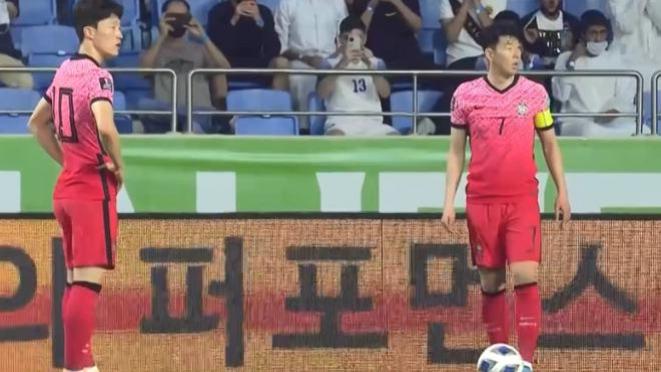 韩国队|1-0！世预赛爆大冷：阿联酋击败韩国搭上末班车，前亚洲冠军出局