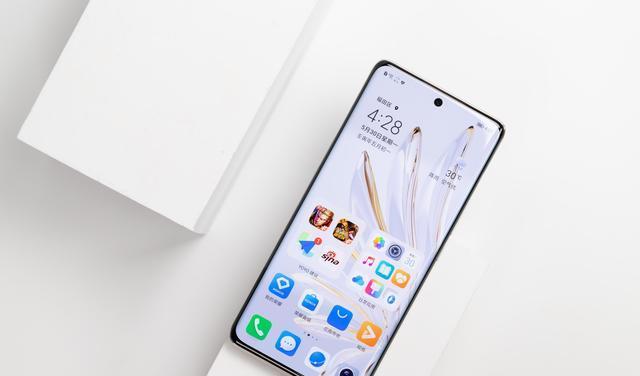 荣耀|荣耀高颜值旗舰，天玑芯片+四曲面屏+54MP三摄，还有100W快充！