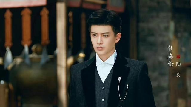 任嘉伦|搭档杨颖李沁双剧待播，任嘉伦又接新剧《无忧渡》，与宋祖儿合作